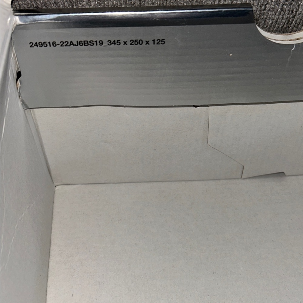 Jordan Retro 6 Empty Boxes - Picture 16 of 16